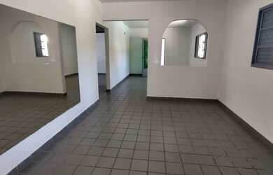 Imagem 2: Casa 30x30 de lote com 03 suites na Massagueira