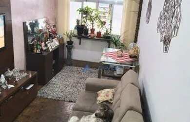 Imagem: O apartamento possui 2 Dormitórios, 1 Banheiro, 2 Vagas na