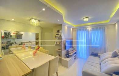 Imagem: O apartamento possui 2 Dormitórios, 1 Banheiro, 1 Vaga na garagem