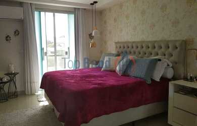 Imagem: A casa em condomínio à venda possui 3 Dormitórios, 1 Banheiro