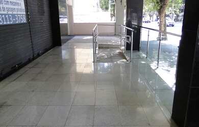 Imagem 1: Loja para venda com 495 metros quadrados em Praia do Canto - Vitória...