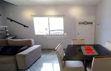 Imagem: A casa possui 2 Dormitórios, 1 Banheiro, 2 Vagas na garagem