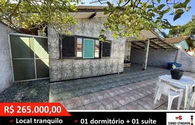 Imagem: A casa possui 1 Dormitório, 1 Banheiro, 2 Vagas na garagem