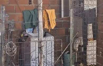 Imagem 8: Troco casa. Varanda, 43m² de Área, 1 Vaga na garageme2 Dormitórios