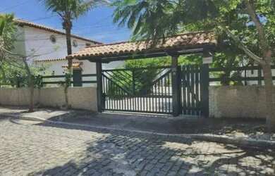 Imagem: A casa em condomínio possui 3 Dormitórios, 2 Banheiros, 2