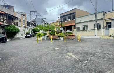 Imagem 2: Casa Térrea em Condomínio Fechado localizado na Parada 40 Conforto,...