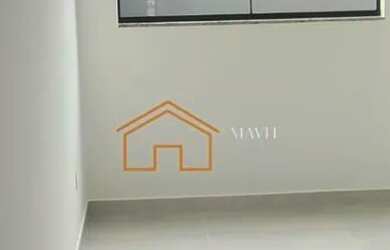 Imagem: A casa possui 2 Dormitórios, 1 Banheiro, 1 Vaga na garagem