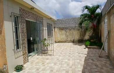 Imagem 2: Vendo essa casa. Piscina, Churrasqueira, Ar-condicionadoe300m² de Área