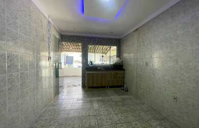 Imagem 13: CASA COM KIT NO FUNDO ARAPOANGA PLANALTINA DF