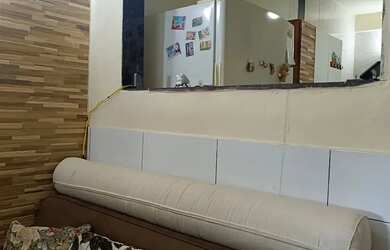 Imagem: A casa possui 1 Dormitório, 1 Banheiro e 40m² de Área e está