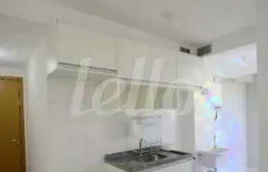 Imagem: O apartamento possui 1 Dormitório, 1 Banheiro, 1 Vaga na garagem