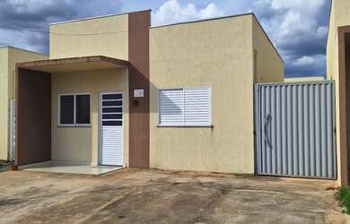 Imagem: Vendo casa em condomínio Ilhas Canárias