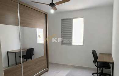 Imagem: O apartamento possui 2 Dormitórios, 1 Banheiro, 1 Vaga na garagem