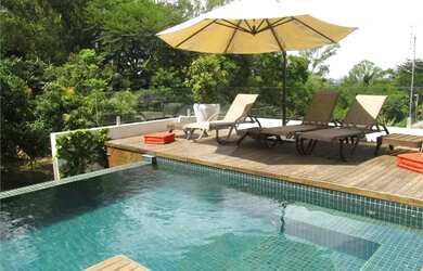 Imagem: A casa em condomínio possui 3 Dormitórios, 5 Banheiros, 1