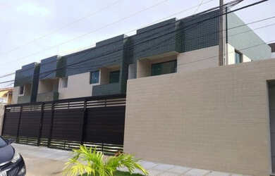 Imagem: A casa em condomínio possui 2 Dormitórios, 2 Banheiros, 1