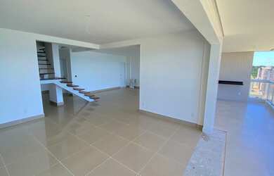 Imagem 7: Sua cobertura na praia com incrível vista mar, em localização nobre na cidade que mais cre