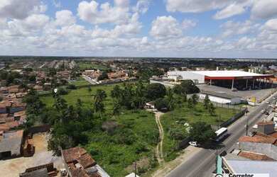 Imagem: O terreno possui 23.800m² de Área e está localizado em Vale