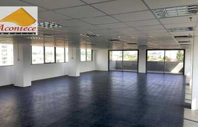 Imagem: O depósito possui 5 Vagas na garagem e 316m² de Área e está