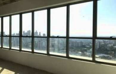 Imagem: Excelentes Salas, mais de 320 m², varanda. Vista sensacional!