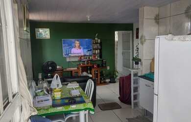 Imagem 4: Sobrado com loja no térreo 4 casas na Trindade SG.Rj