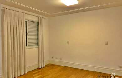 Imagem 12: Casa de condomínio na Granja Julieta