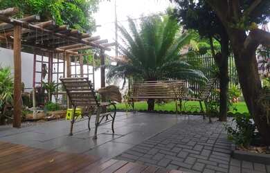 Imagem: A casa possui 1 Dormitório, 1 Banheiro, 1 Vaga na garagem e