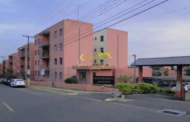 Imagem: O apartamento possui 3 Dormitórios, 1 Banheiro, 1 Vaga na garagem