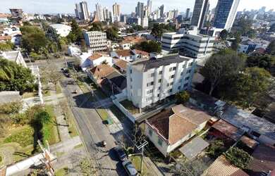 Imagem 2: Terreno Residencial/comercial ZR3 à venda, 419 m² por R$ 850.000 - Alto...