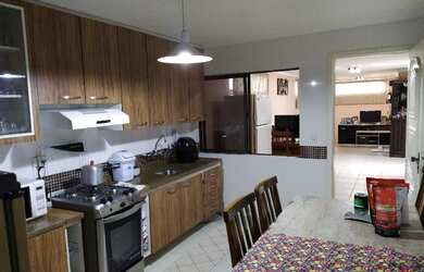 Imagem 16: Casa - Fazendinha. 508m² de Área, 5 Vagas na garageme4 Dormitórios