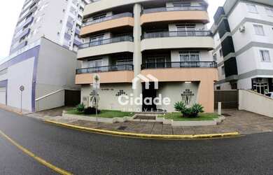Imagem: O apartamento possui 2 Dormitórios, 2 Banheiros, 77m² de Área
