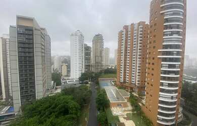 Imagem: O apartamento possui 2 Dormitórios, 2 Banheiros, 2 Vagas na