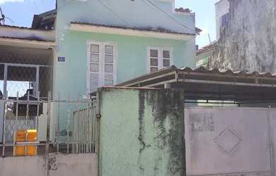 Imagem: A casa possui 2 Dormitórios, 1 Banheiro, 60m² de Área e