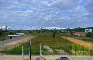 Imagem: O terreno possui 576m² de Área e está localizado em Penha