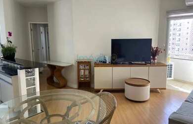 Imagem: O apartamento possui 3 Dormitórios, 1 Banheiro, 1 Vaga na garagem