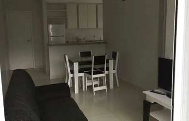 Imagem: O apartamento possui 2 Dormitórios, 1 Banheiro, 2 Vagas na