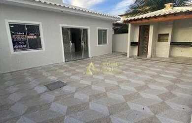 Imagem: A casa em condomínio possui 3 Dormitórios, 1 Banheiro, 2 Vagas