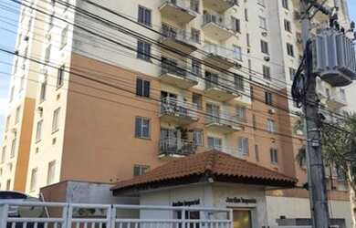 Imagem: O apartamento possui 2 Dormitórios, 2 Banheiros, 1 Vaga na