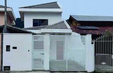 Imagem 1: Agatê Imóveis vende Casa Duplex em Itaipu por R 670 mil reais - Niterói...