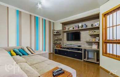 Imagem: Casa à venda Avenida Doutor Severo da Silva, Estância Velha