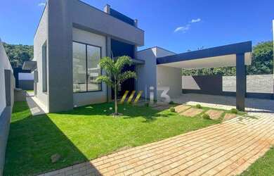 Imagem: A casa em condomínio possui 3 Dormitórios, 3 Banheiros, 1