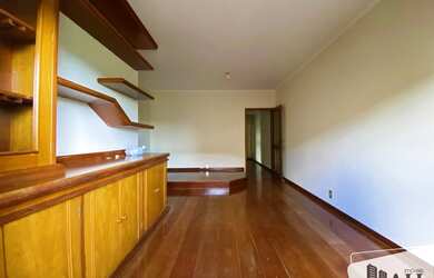 Imagem: O apartamento possui 3 Dormitórios, 2 Banheiros, 1 Vaga na