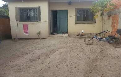 Imagem: A casa e está localizado em Guaratiba, Rio de Janeiro para