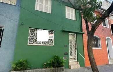 Imagem: A casa possui 3 Dormitórios, 2 Banheiros, 110m² de Área e