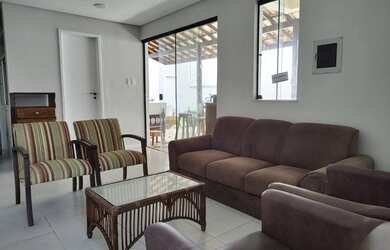 Imagem: A casa em condomínio possui 3 Dormitórios, 3 Banheiros, 3