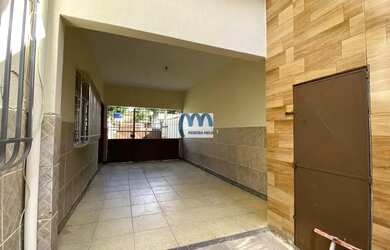 Imagem 12: Casa à venda com 3 quartos, 121m²