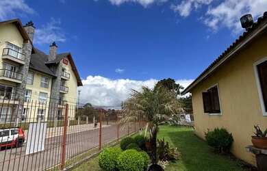 Imagem 2: Imóvel para venda tem 76 metros quadrados com 2 quartos em Moura - Gramado - RS