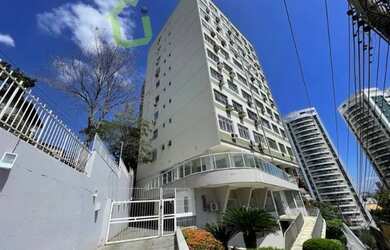 Imagem: O apartamento possui 4 Dormitórios, 3 Banheiros, 2 Vagas na