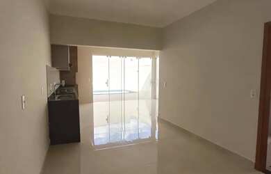 Imagem: A casa em condomínio possui 3 Dormitórios, 3 Banheiros, 150m²