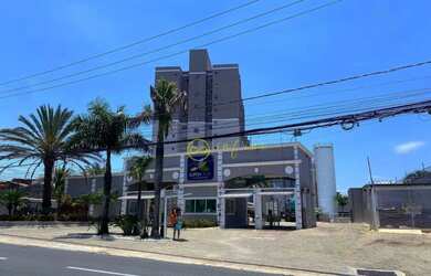 Imagem: O apartamento possui 3 Dormitórios, 2 Banheiros, 2 Vagas na