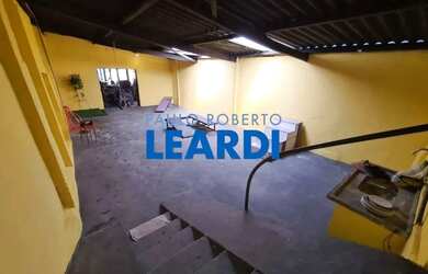 Imagem: O depósito possui 370m² de Área e está localizado em Pinheiros